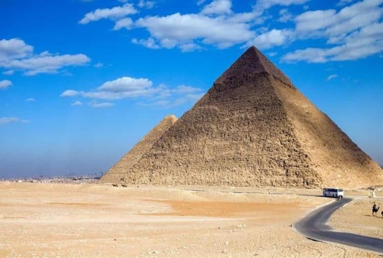 kỳ quan thế giới: Đại kim tự tháp Giza