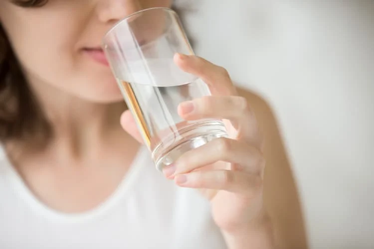 triệu chứng chứng khát nước