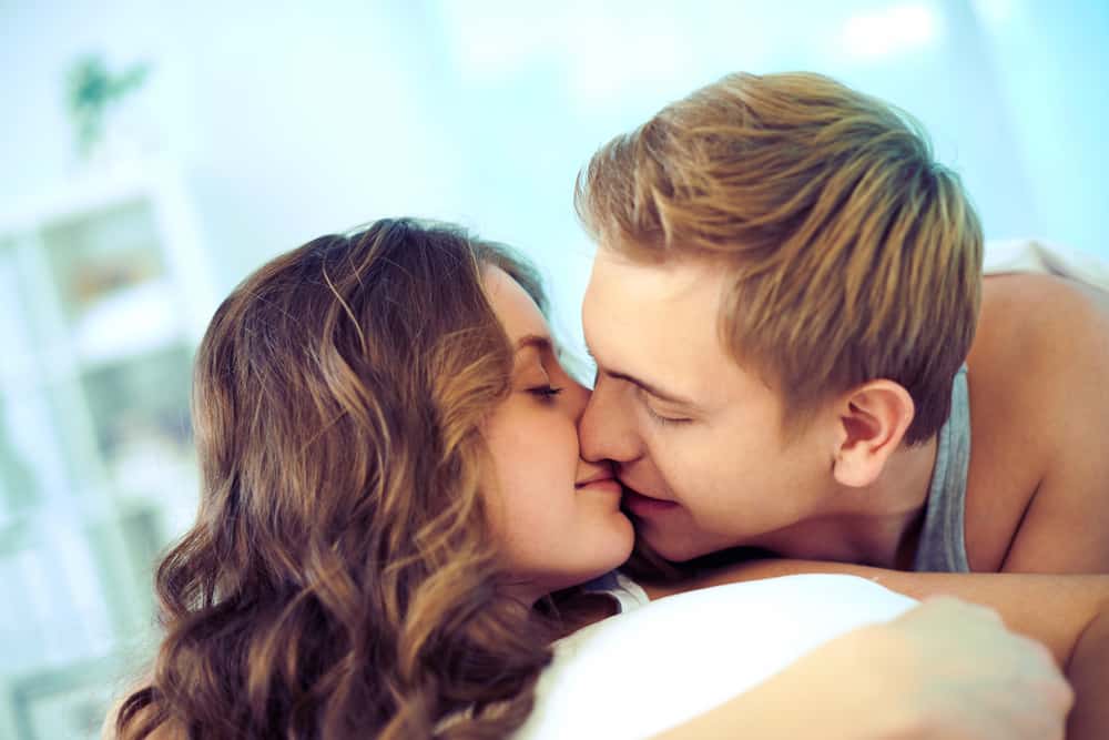 Cách chăm sóc vùng kín sau khi quan hệ